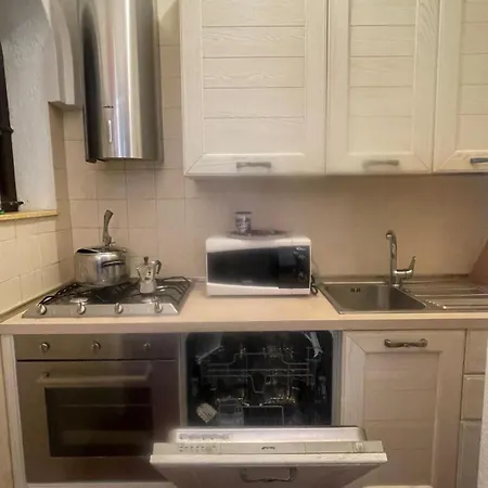 Roberta Βίλα Simius